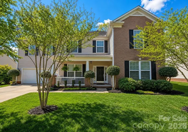 Photo 1 of Single family home for sale at 8006 Fine Robe Dr, Indian Trail, NC 28079 | MLS# 4365777 | Listing updated on 2026-09-13