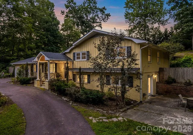 1st image of 111 Dogwood Dr, Black Mountain, NC 28711 | MLS# 4365787