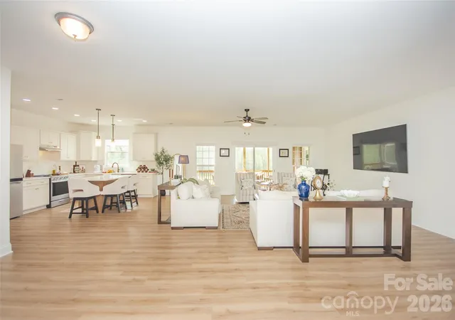 5th image of 540 New Salem Rd #10-11, Statesville, NC 28625 | MLS# 4365815