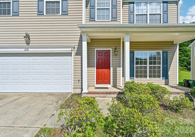 2nd image of 8718 Buttonwood Ct, Charlotte, NC 28215 | MLS# 4365827