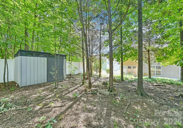 25th image of 8718 Buttonwood Ct, Charlotte, NC 28215 | MLS# 4365827