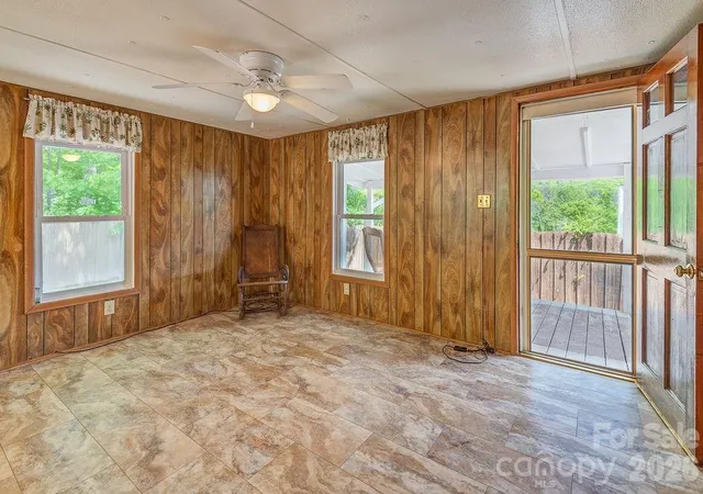 4th image of 64 Haw Creek Cir, Asheville, NC 28805 | MLS# 4365839