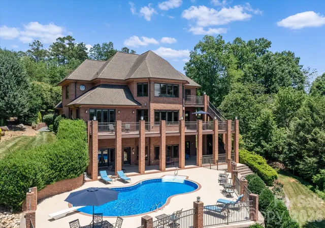 2nd image of 368 Players Ridge Rd, Hickory, NC 28601 | MLS# 4365846