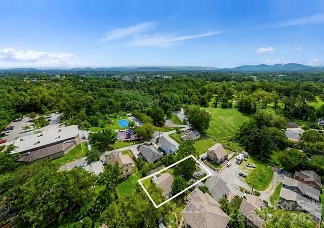 5th image of 33 Madison St, Asheville, NC 28801 | MLS# 4365851