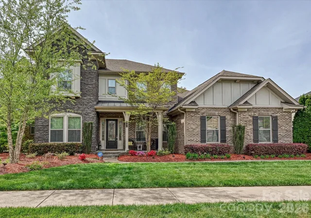 Photo 1 of Single family home for sale at 101 Enclave Blvd, Matthews, NC 28104 | MLS# 4365874 | Listing updated on 2026-09-22