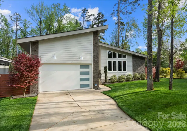 2nd image of 1852 Lakedell Dr, Charlotte, NC 28215 | MLS# 4365879
