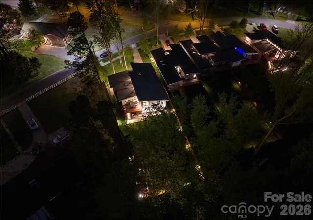 45th image of 1852 Lakedell Dr, Charlotte, NC 28215 | MLS# 4365879
