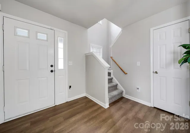 4th image of 2604 Cochrane Dr, Charlotte, NC 28269 | MLS# 4365893