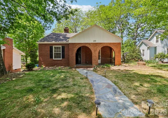 Photo 1 of Single family home for sale at 235 N 6th Street, Albemarle, NC 28001 | MLS# 4365910 | Listing updated on 2026-09-26