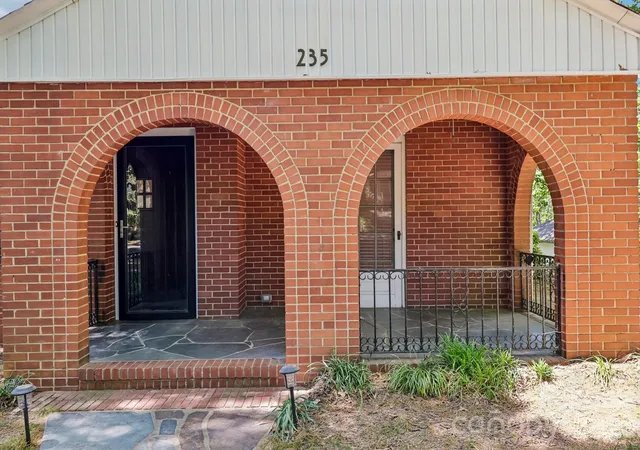Photo 3 of Single family home for sale at 235 N 6th Street, Albemarle, NC 28001 | MLS# 4365910 | Listing updated on 2026-09-26