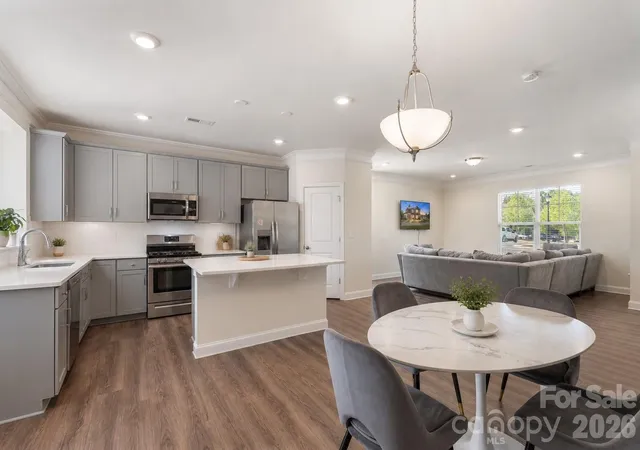 2nd image of 2004 Blewett Dr, Charlotte, NC 28269 | MLS# 4365998