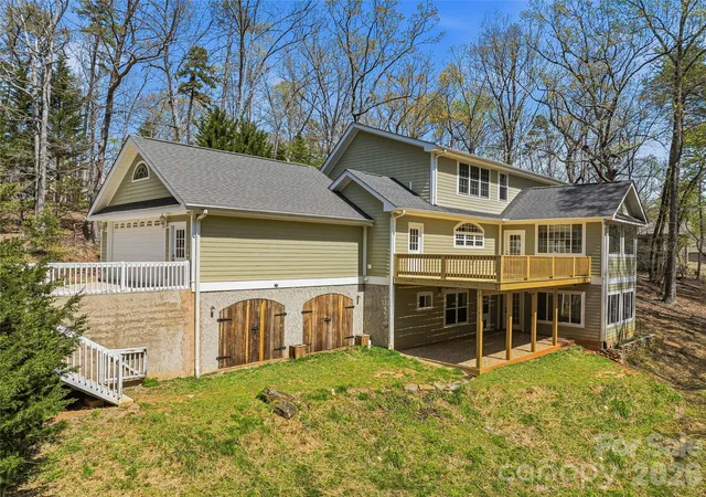 Photo 1 of Single family home for sale at 196 Blackbird Ln, Tryon, NC 28782 | MLS# 4366022 | Listing updated on 2026-09-30