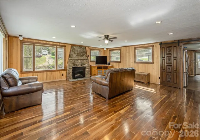 5th image of 91 Rice Branch Rd, Asheville, NC 28804 | MLS# 4366116