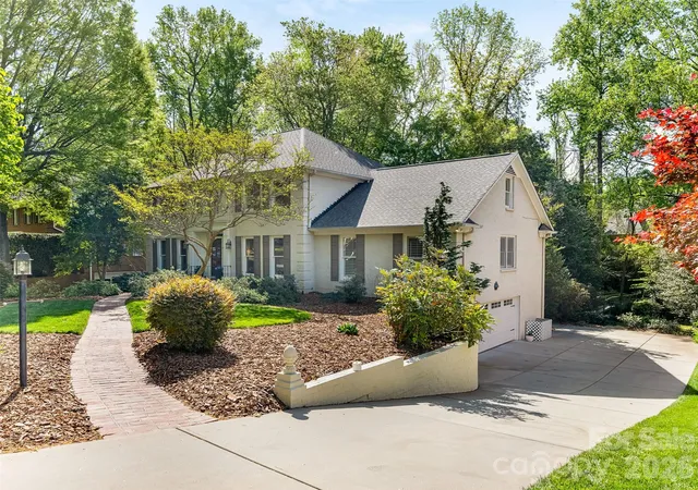 2nd image of 5239 Winding Brook Rd, Charlotte, NC 28226 | MLS# 4366118