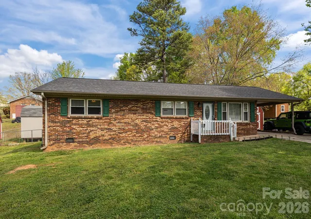 Homes for sale in Gastonia, NC | 3942 Linwood Rd, Gastonia, NC 28052 | MLS# 4366197