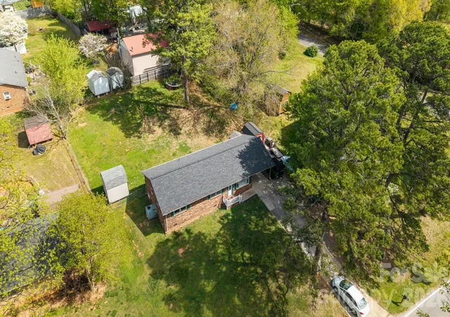 Homes for sale in Gastonia, NC | 3942 Linwood Rd, Gastonia, NC 28052 | MLS# 4366197