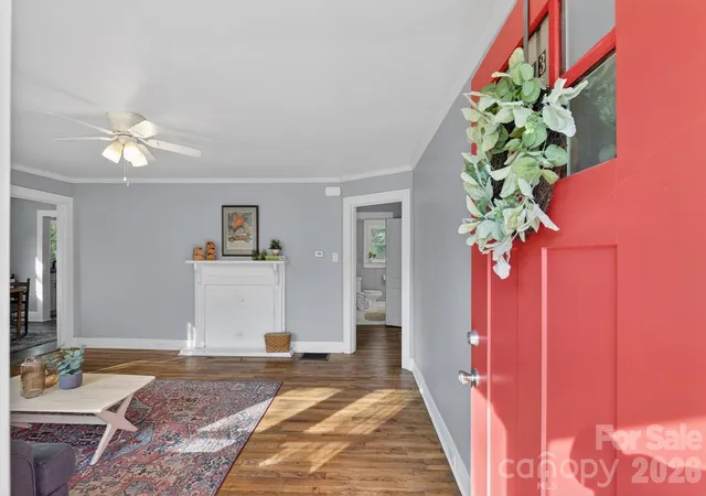 Homes for sale in Lenoir, NC | 713 Prospect St Nw, Lenoir, NC 28645 | MLS# 4366219