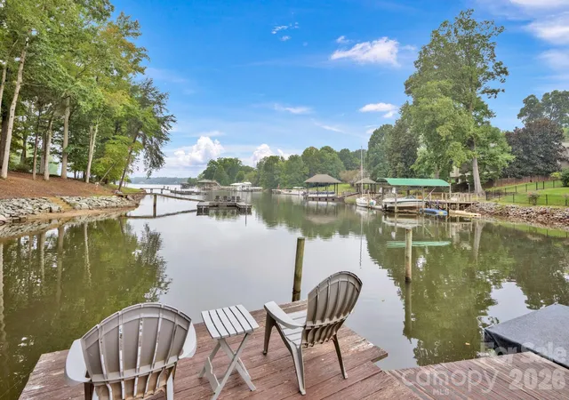 2nd image of 470 Lakeview Shores Loop, Mooresville, NC 28117 | MLS# 4366242