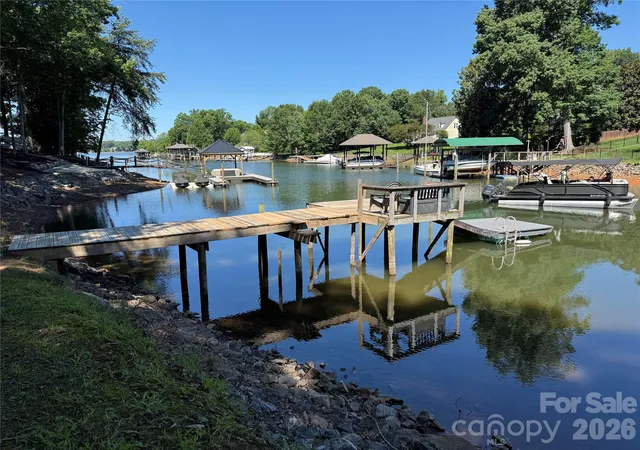 1st image of 470 Lakeview Shores Loop, Mooresville, NC 28117 | MLS# 4366242