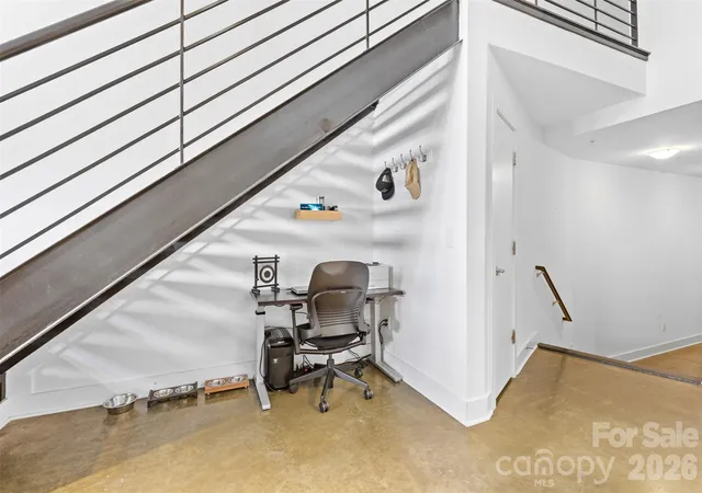 Listing Photo 2 - Condo for sale in building located at 925 Westmere Ave, Charlotte, NC 28208 - Unit #