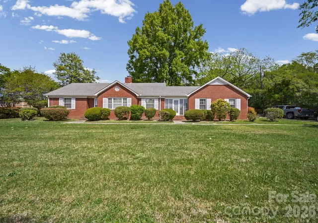 Homes for sale in Marshville, NC | 6811 E Hwy 74 Blvd, Marshville, NC 28103 | MLS# 4366376