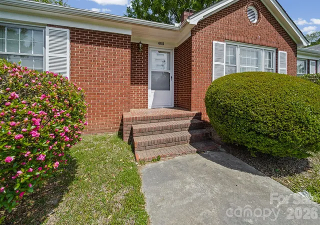 Homes for sale in Marshville, NC | 6811 E Hwy 74 Blvd, Marshville, NC 28103 | MLS# 4366376