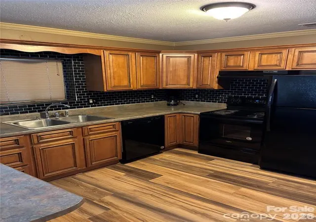 14th image of 29 Plum Nearly Ln, Maggie Valley, NC 28751 | MLS# 4366380