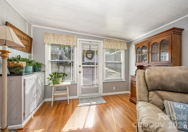 4th image of 125 Maple St, New London, NC 28127 | MLS# 4366390