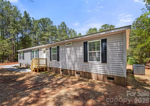 Photo 2 of Single family home for sale at 1704 Logan Terry Rd, Lancaster, SC 29720 | MLS# 4366464 | Listing updated on 2026-09-12