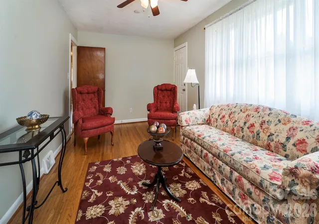 Photo 4 of Single family home for sale at 2700 Mount Pleasant Rd S, Mount Pleasant, NC 28124 | MLS# 4366497 | Listing updated on 2026-08-12