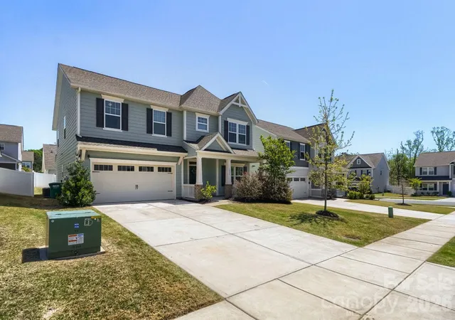 Photo 3 of Single family home for sale at 7004 Duncan Acres Dr #142, Belmont, NC 28012 | MLS# 4366520 | Listing updated on 2026-09-18