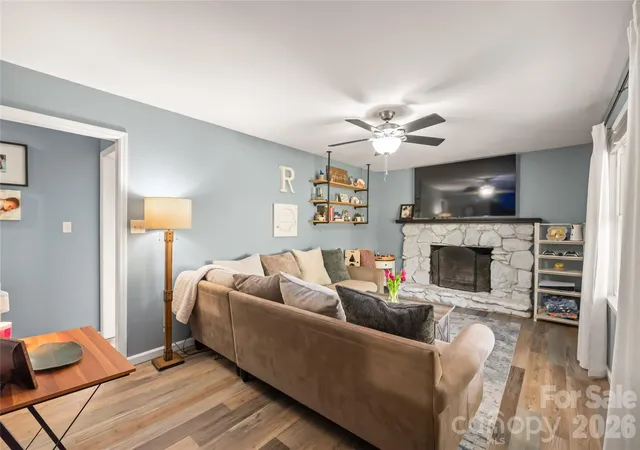 Photo 3 of Single family home for sale at 104 Pinetree Dr, Fort Mill, SC 29715 | MLS# 4366545 | Listing updated on 2026-07-11