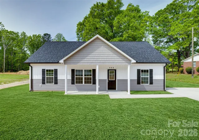 Homes for sale in Heath Springs, SC | 112 Truesdale St, Heath Springs, SC 29058 | MLS# 4366585