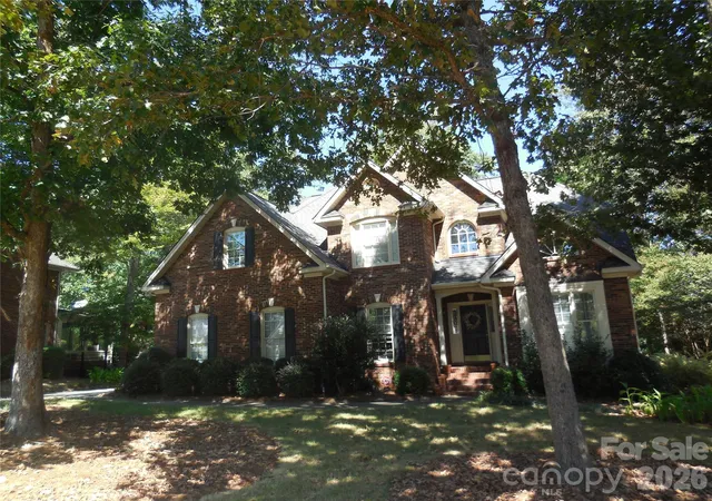 Photo 2 of Single family home for sale at 1432 Porch Swing Ln #110, Matthews, NC 28104 | MLS# 4366633 | Listing updated on 2026-10-20