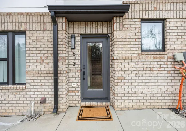5th image of 513 Strong Ave, Charlotte, NC 28205 | MLS# 4366666