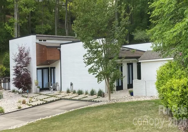 2nd image of 3316 Johnny Cake Ln, Charlotte, NC 28226 | MLS# 4366685