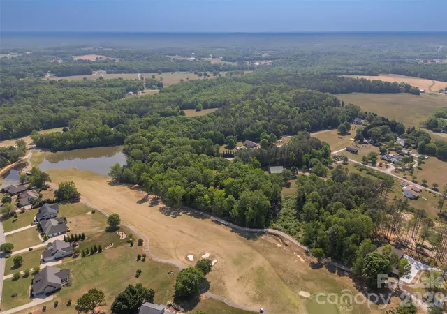 Photo 38 of Single family home for sale at 183 185 Rubin Thorne Rd, Campobello, SC 29322 | MLS# 4366697 | Listing updated on 2026-09-01