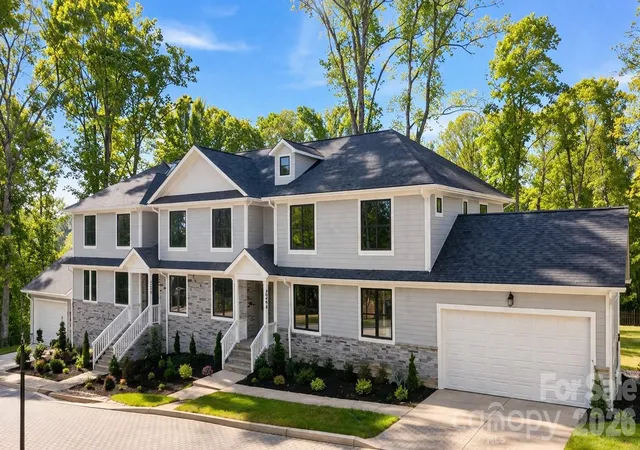 1st image of 4300 Tangle Dr, Charlotte, NC 28211 | MLS# 4366713