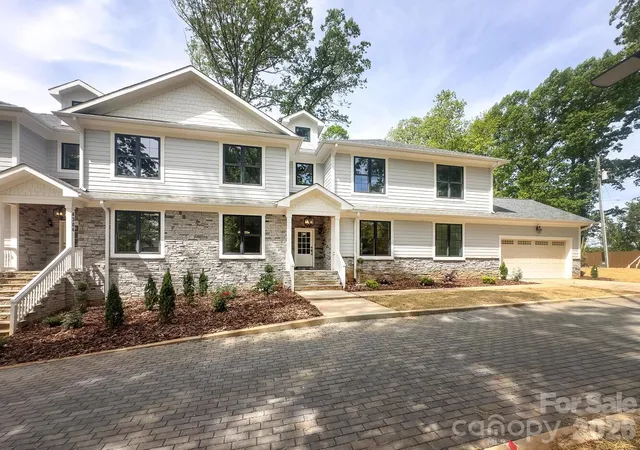 4th image of 4300 Tangle Dr, Charlotte, NC 28211 | MLS# 4366713
