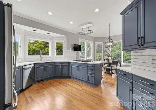 2nd image of 16201 Woolwine Rd, Charlotte, NC 28278 | MLS# 4366785