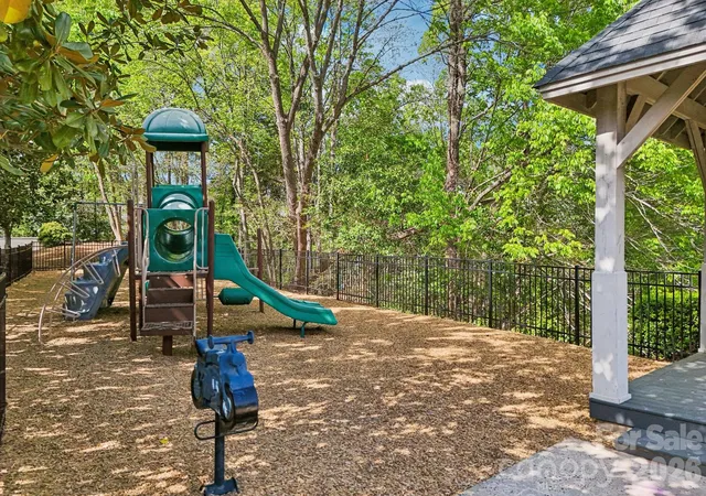 41st image of 16201 Woolwine Rd, Charlotte, NC 28278 | MLS# 4366785