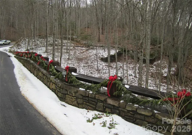 Photo 4 of Land for sale at 000 Signature Row Blvd #Lot 17, Waynesville, NC 28785 | MLS# 4366837 | Listing updated on 2026-10-02