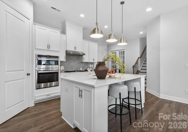 4th image of 18018 Grey Mossrun Dr, Charlotte, NC 28278 | MLS# 4366883