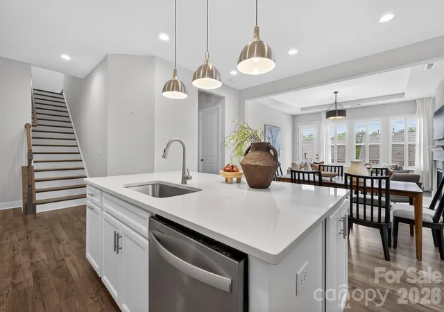 5th image of 18018 Grey Mossrun Dr, Charlotte, NC 28278 | MLS# 4366883