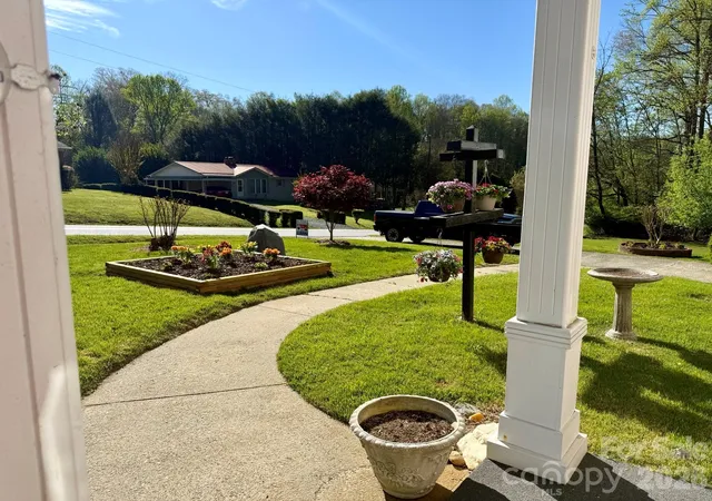 Photo 48 of Single family home for sale at 1482 Island Frd Rd, Brevard, NC 28712 | MLS# 4366891 | Listing updated on 2026-08-05
