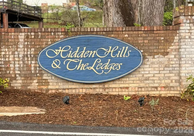 Photo 1 of Land for sale at 000 Ridgeview Dr, Hendersonville, NC 28792 | MLS# 4366907 | Listing updated on 2026-07-30