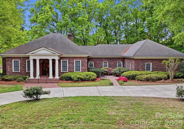 2nd image of 1215 Rosa Dr, Monroe, NC 28112 | MLS# 4366917