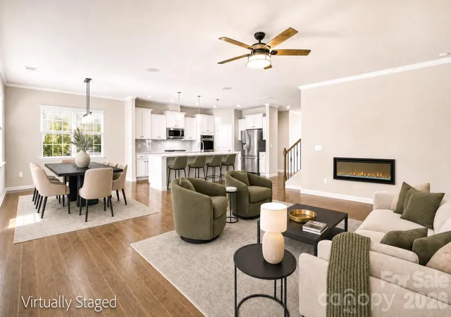 Photo 2 of Single family home for sale at 124 Van Gogh Trl, Mount Holly, NC 28120 | MLS# 4366924 | Listing updated on 2026-09-30