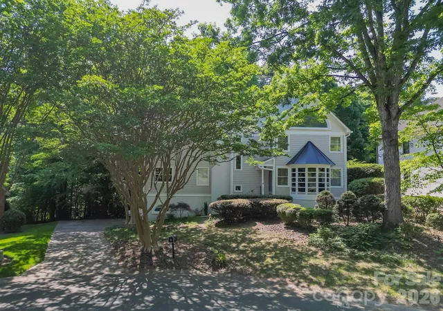 3rd image of 230 N Brackenbury Ln, Charlotte, NC 28270 | MLS# 4366957
