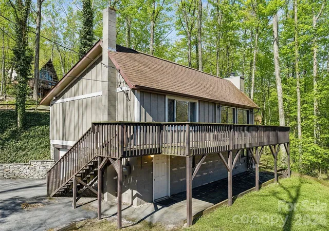 Homes for sale in Maggie Valley, NC | 662 Locust Dr, Maggie Valley, NC 28751 | MLS# 4366981